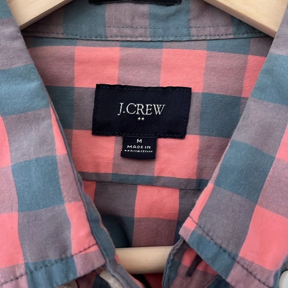 J. CREW Button Down Shirt Long Sleeve Salmon Buffalo Check Slim Fit Men's M - Picture 2 of 5